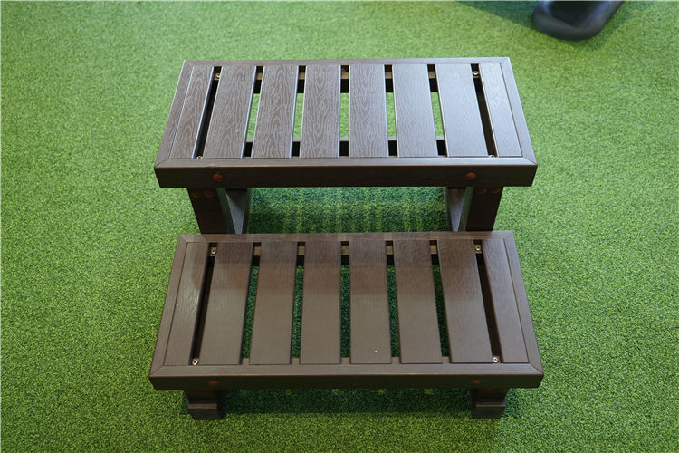 Anti slip 2 tier outdoor spa hot tub steps