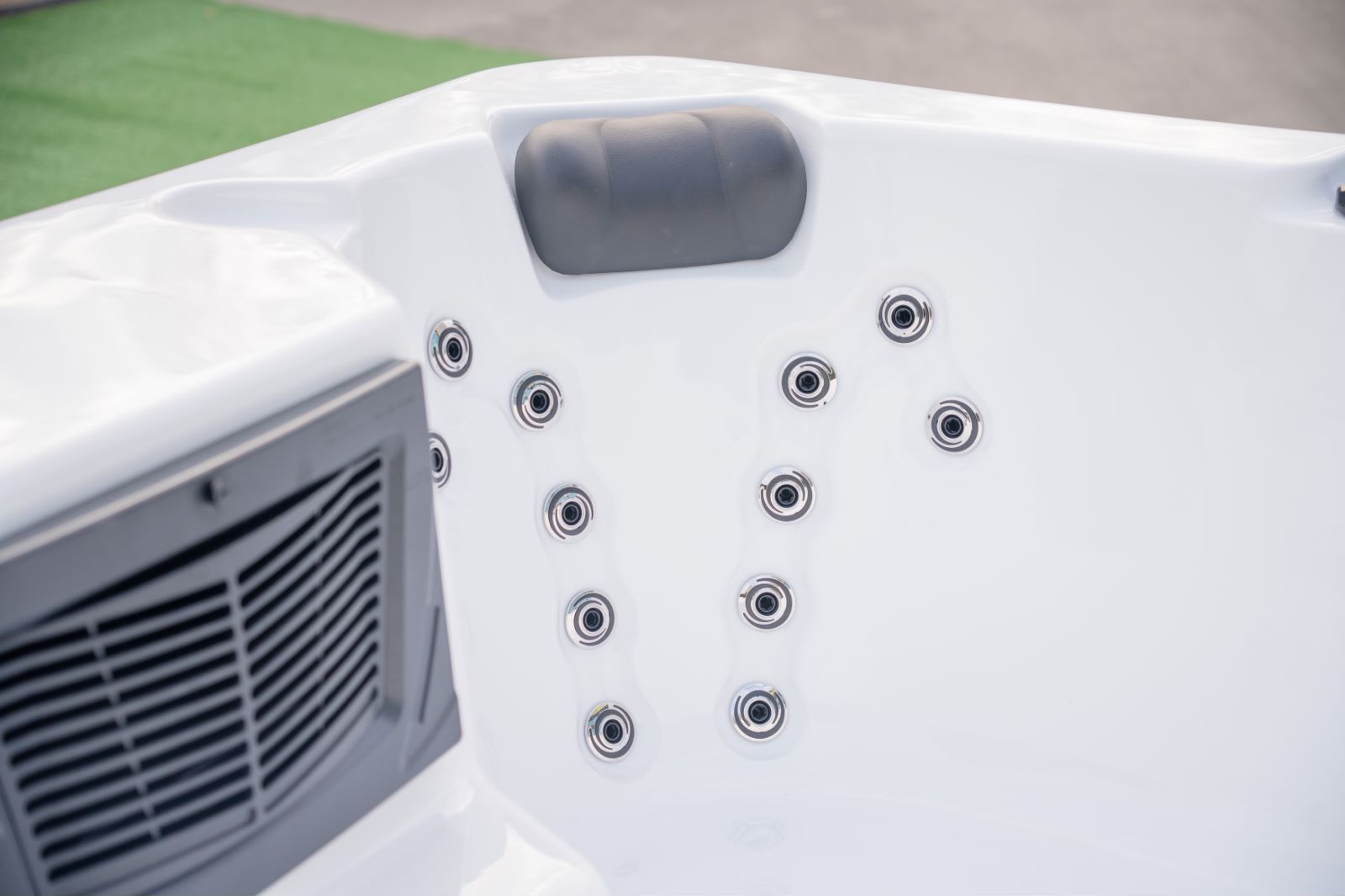 Hydromassage Whirlpool Tubs 4 Person Outdoor Spa