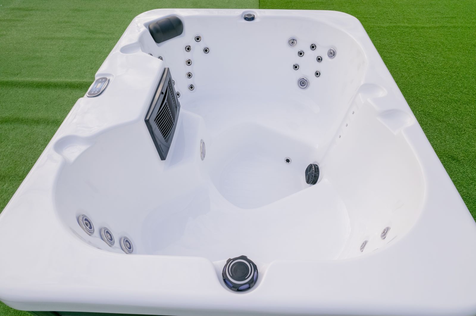 Hydromassage Whirlpool Tubs 4 Person Outdoor Spa