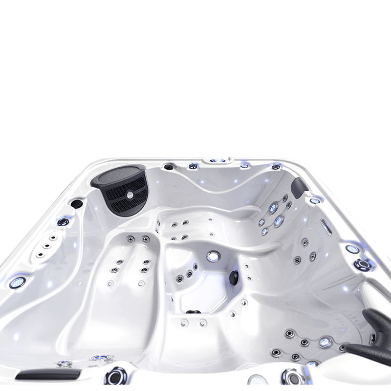 Square plug and play 5 person outdoor hot tub