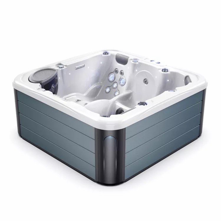 What size hot tub for 5 people?