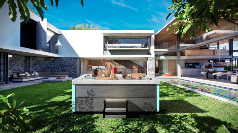 How to use the safety lock of outdoor jacuzzi tub?