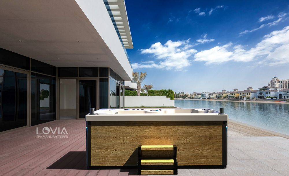 How to choose a high-quality outdoor jacuzzi bathtub?