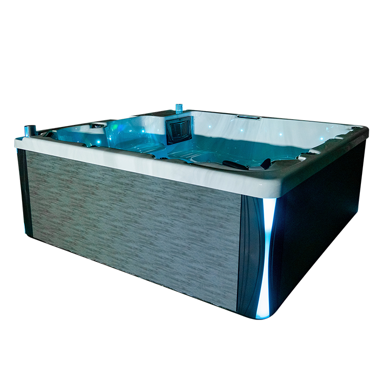 5 person luxuria spas lounger hot tub with ozonator