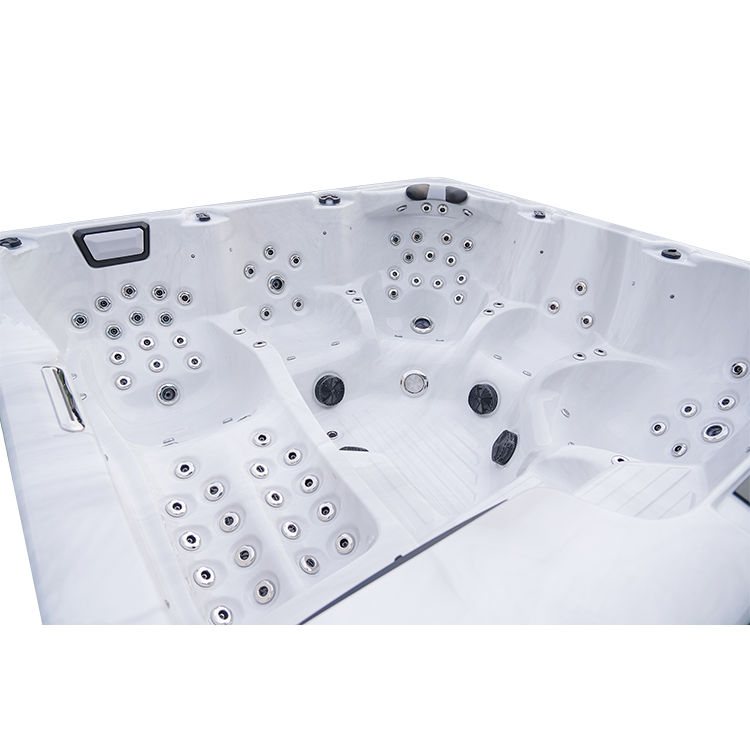 5 person luxuria spas lounger hot tub with ozonator