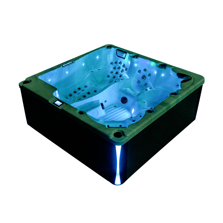 5 person luxuria spas lounger hot tub with ozonator