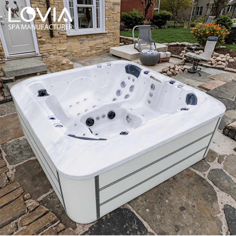 Should You Shower Before Using a Spa Hot Tub? Should You Shower Before Using a Spa Hot Tub?