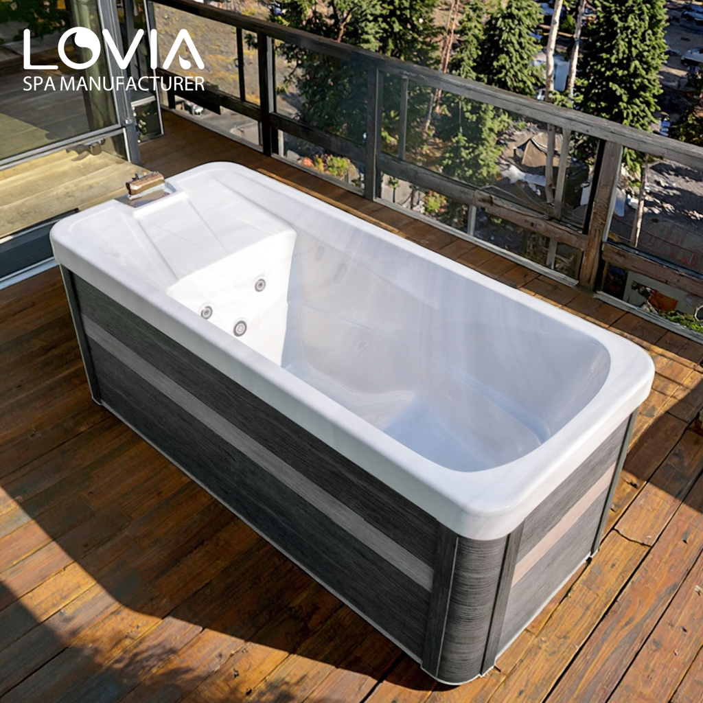 spa tub