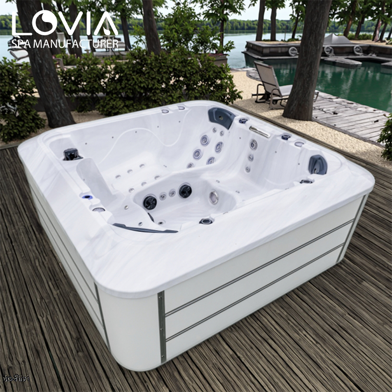 What Happens to Your Body When Soaking in a Spa Hot Tub?