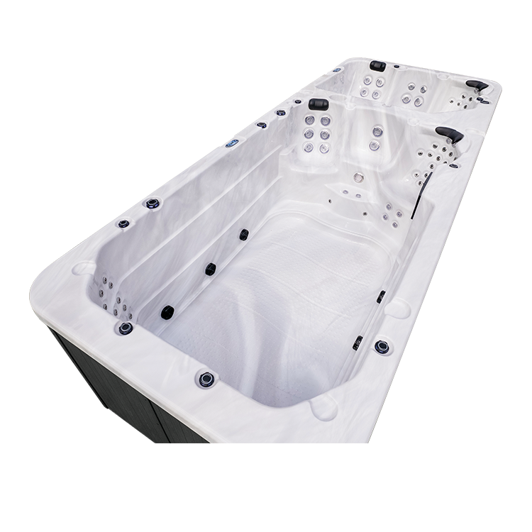 Large hot tub swimming pool and hot tub combo