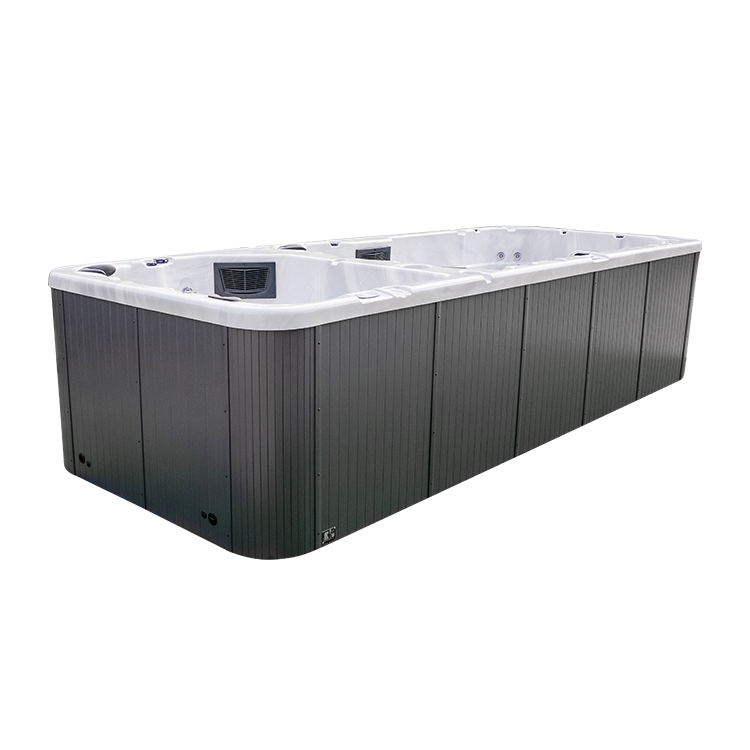 Large hot tub swimming pool and hot tub combo