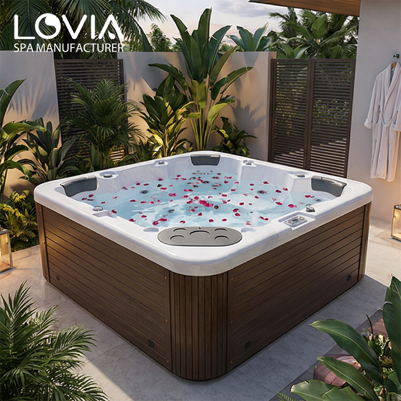Outdoor Spa Hot Tub