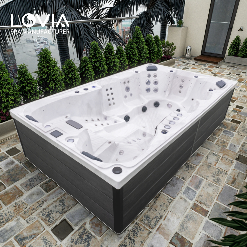 jacuzzi spa hot tub