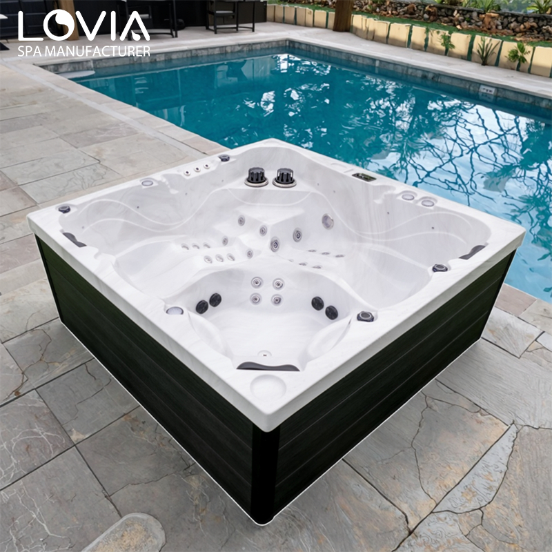 outdoor whirlpool jacuzzi