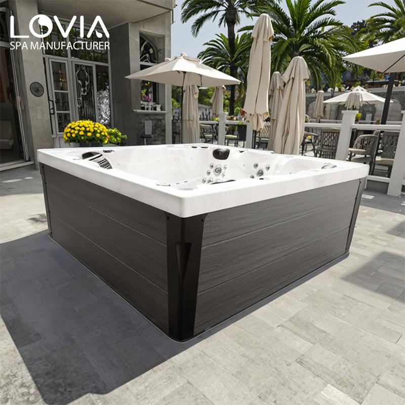 Quins són els signes d'un desequilibri de la qualitat de l'aigua als jacuzzis exteriors?