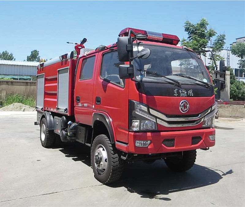 Large water tank fire truck