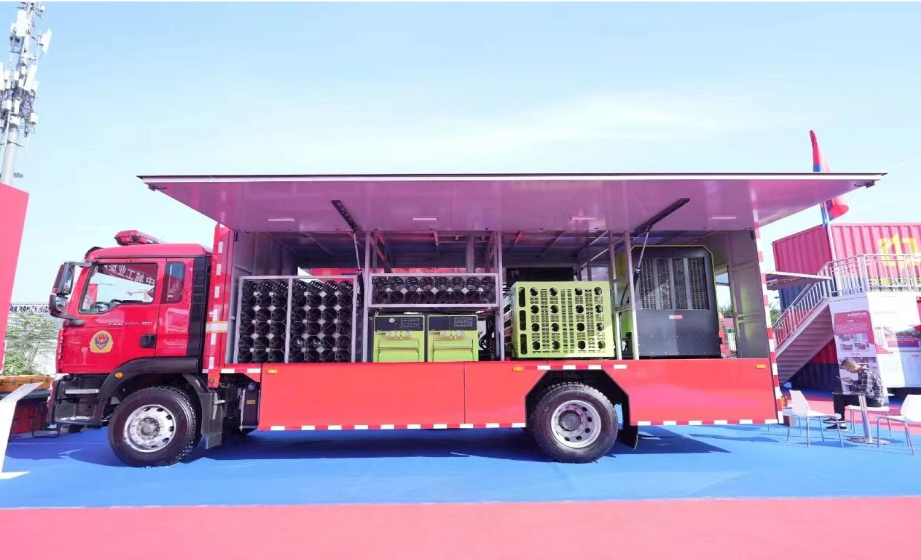 Gas supply fire truck