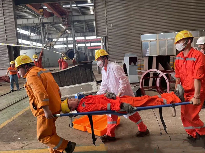 لييانغ سينوما - شهر الإنتاج الآمن 2024 - التعليم والتدريب