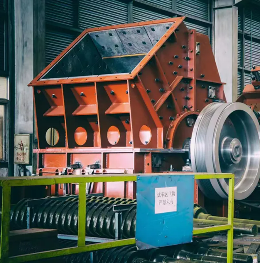 toothed roller crushing machine