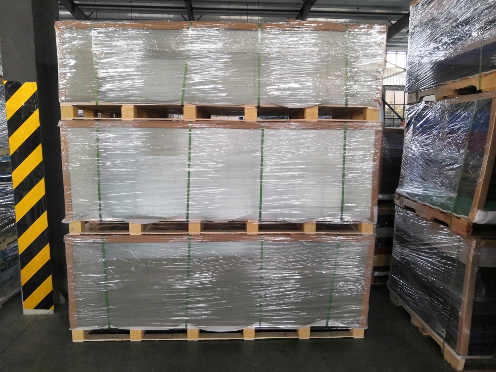 USA customer places 20ft container of 1220x2440mm cast acrylic sheet USA customer places 20ft container of 1220x2440mm cast acrylic sheet