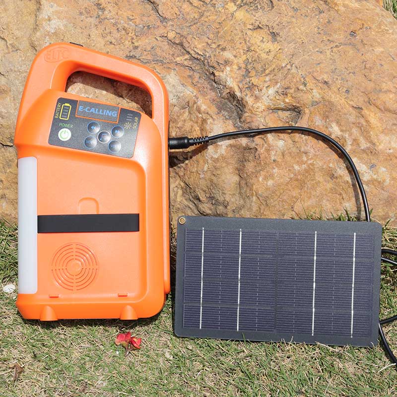 Small Portable Solar Reading Table Lamp
