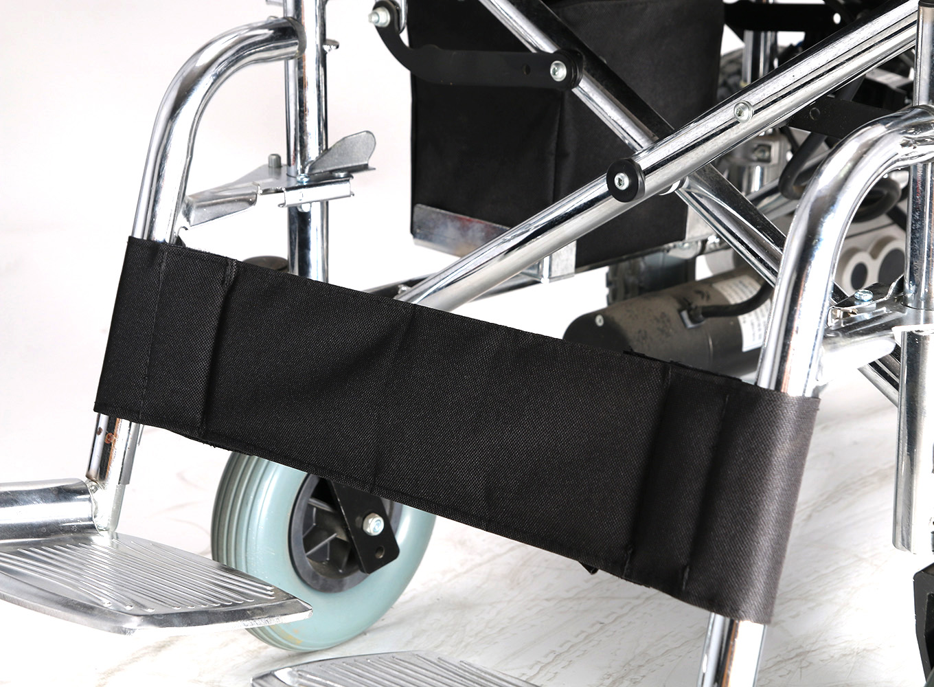 Chrome steel folding frame Electric Wheelchair Folding for The Home Care