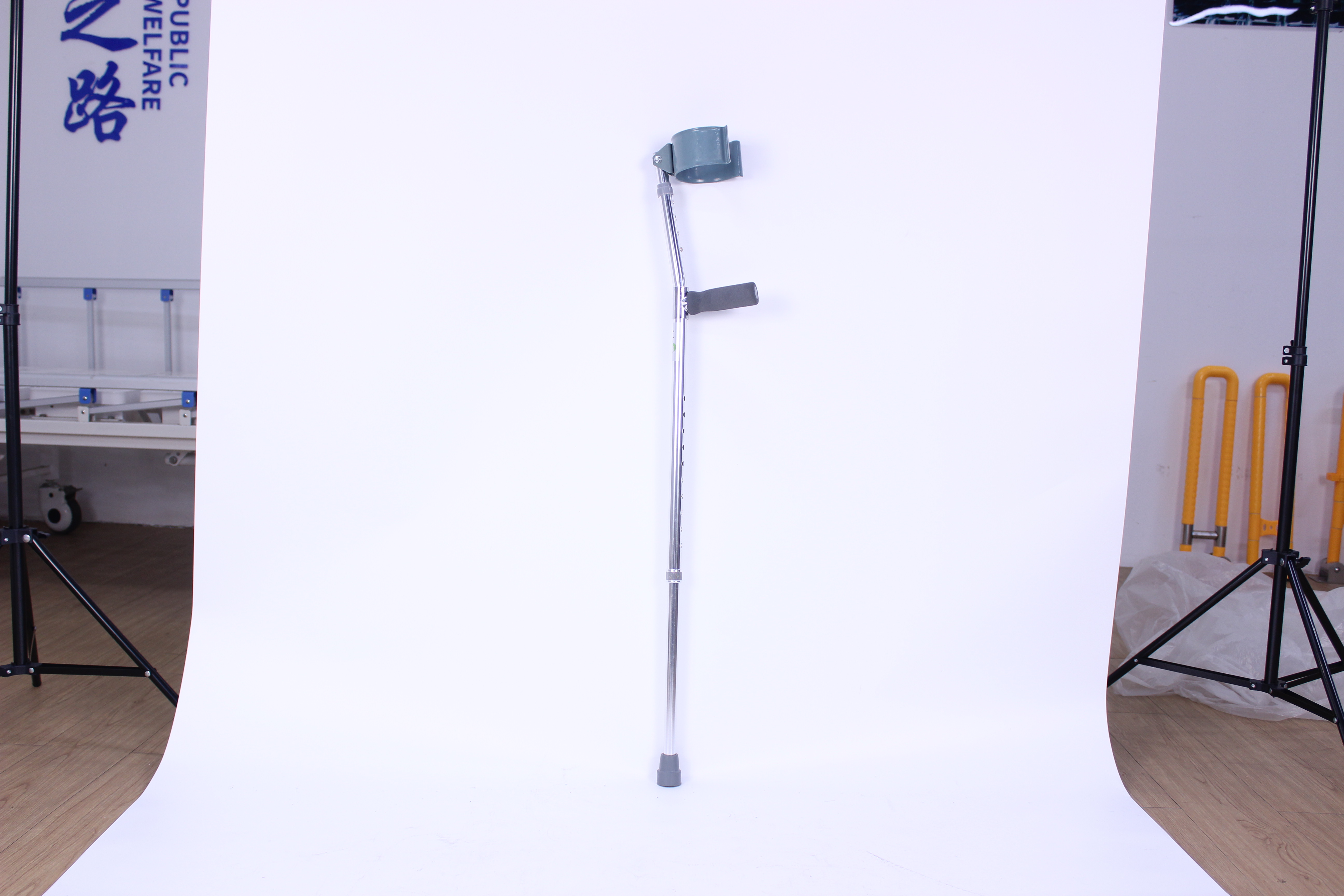 Aluminum Light Weight Elbow Crutch Wa;lking Stick