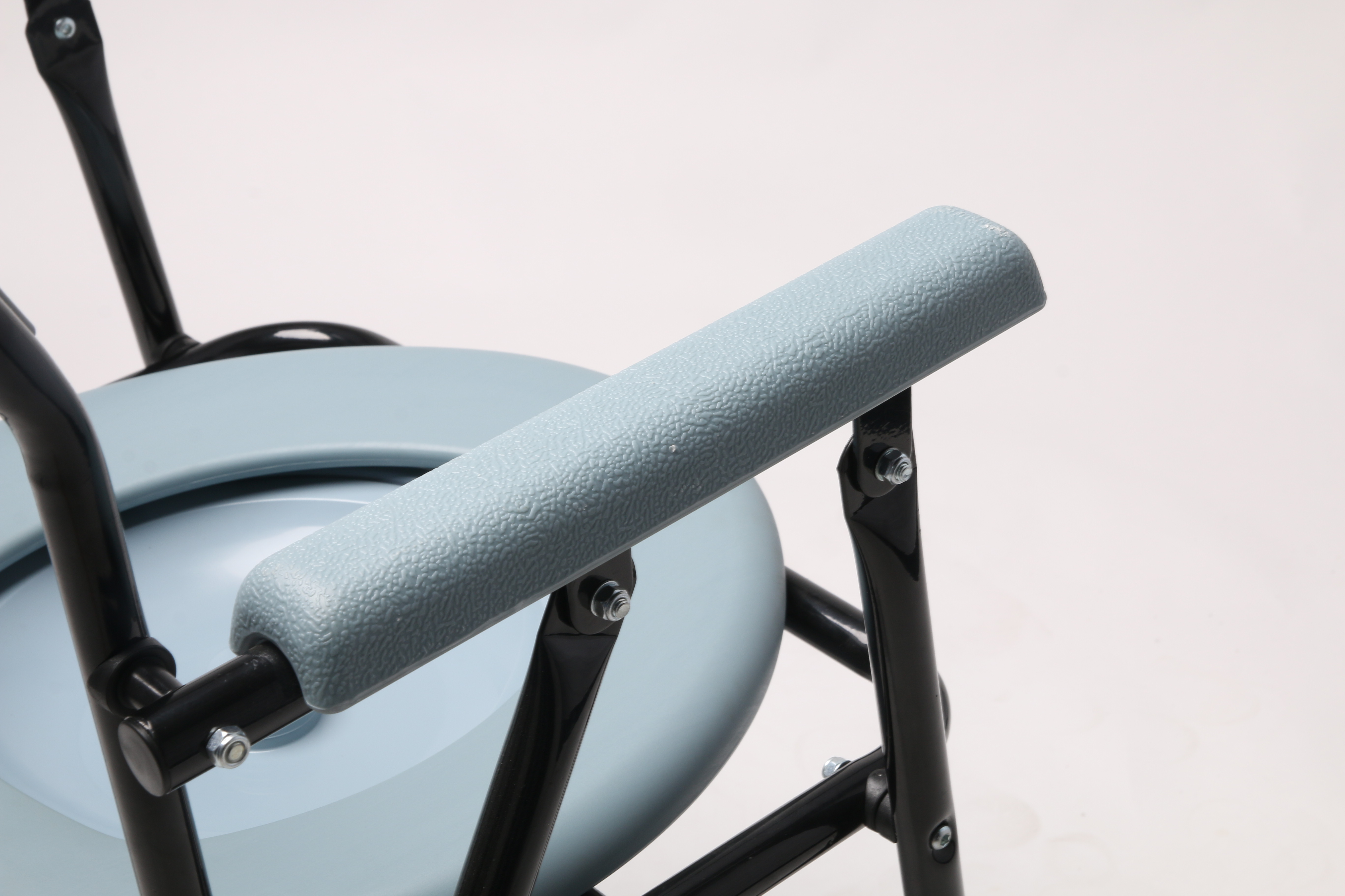 Supply Folding Height Adjustable Commode Chair Wheelchair Wholesale ...