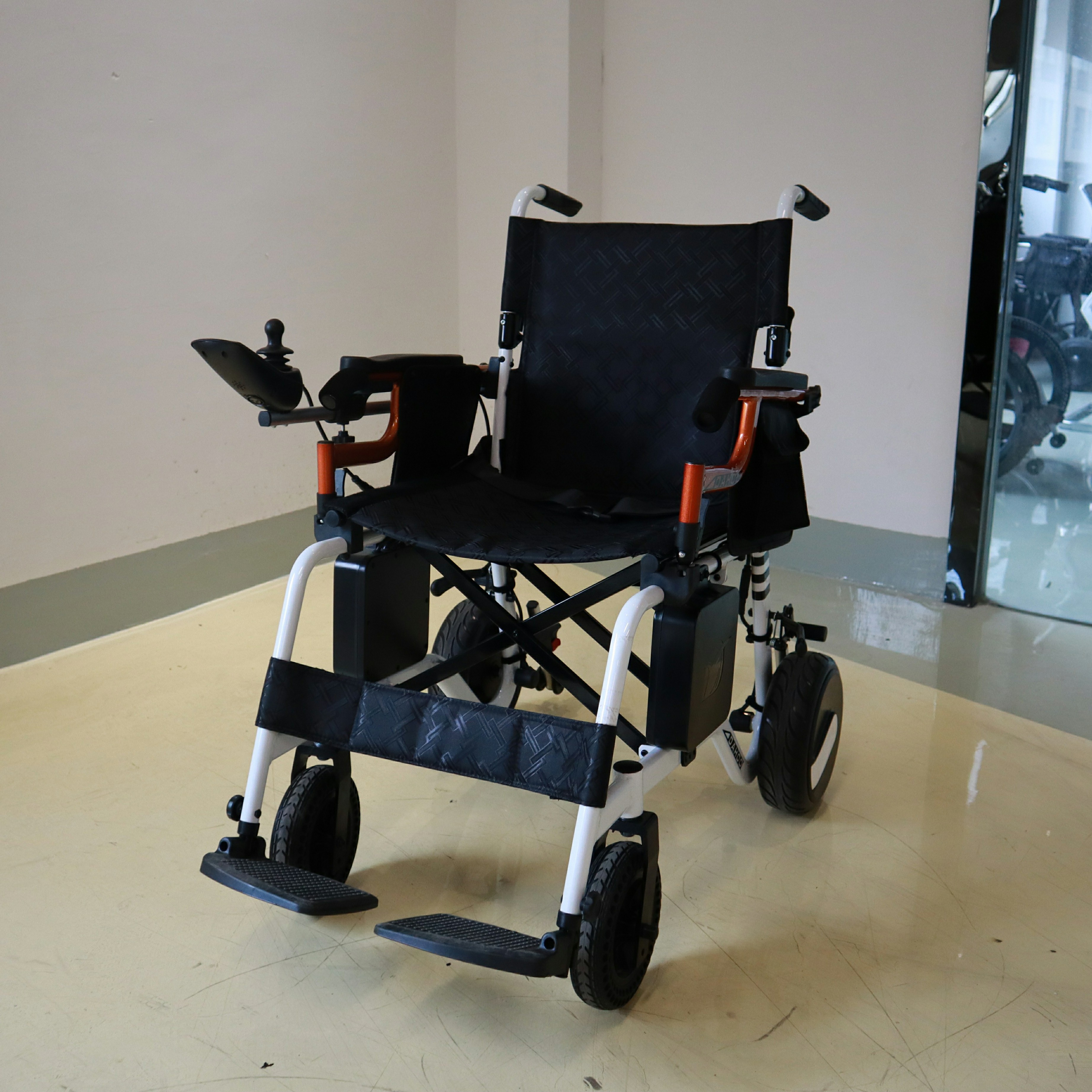 20KG Brushless Light Electric Wheelchair Folding with Flip up Armrest Detachable Battery