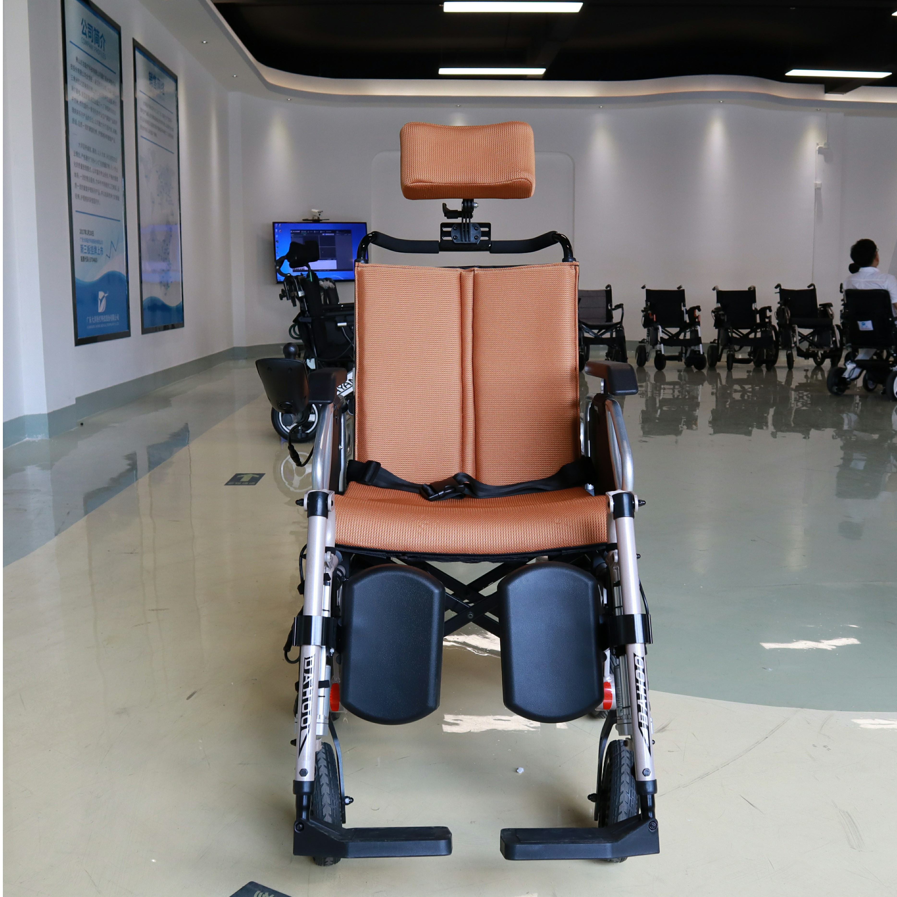 Fully Automatic Reclining Power Electric Wheelchair Folding Homecare