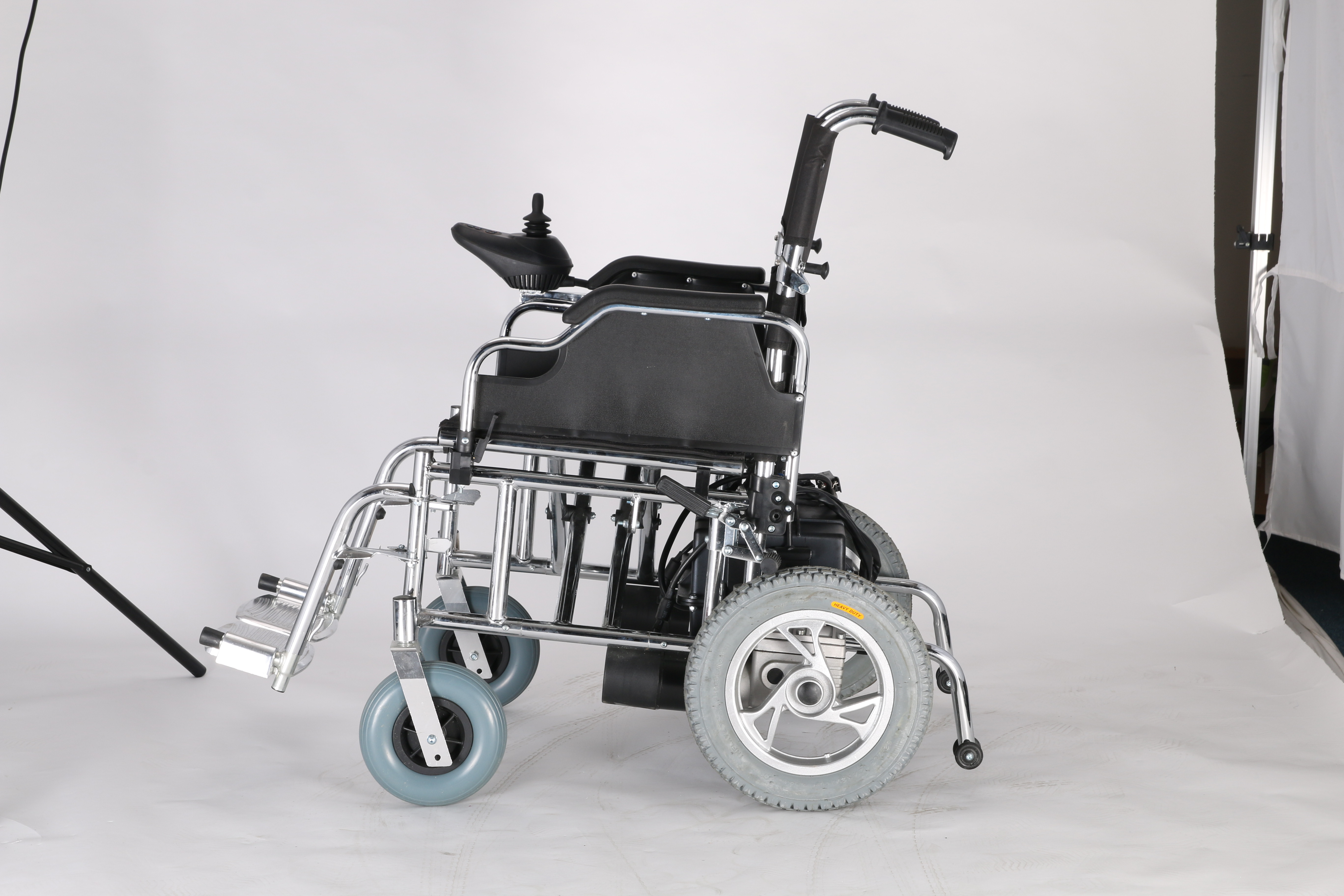 Economic Heavy Duty Strong Electric Wheelchair