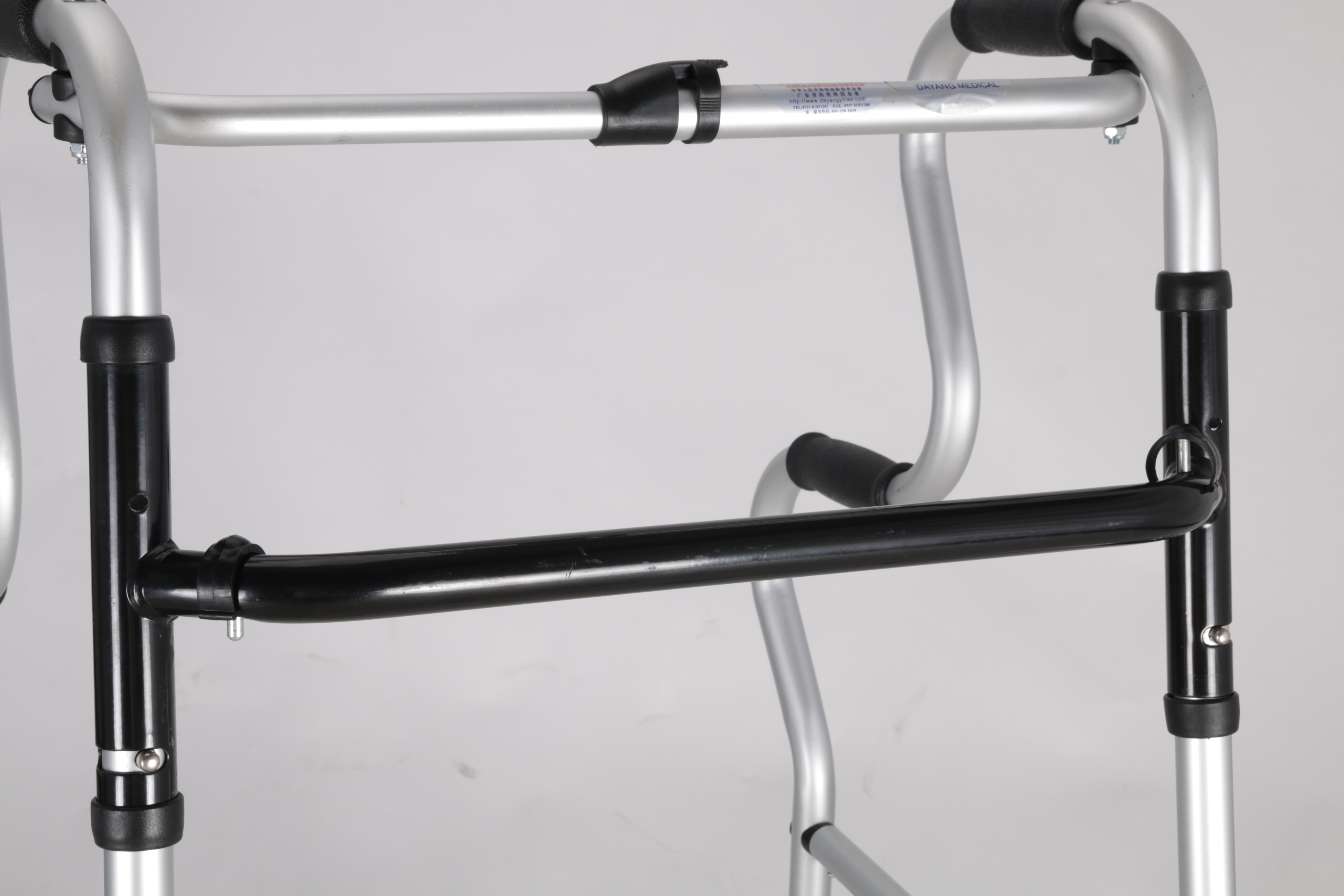 Medical Aluminium Height Adjustable Fold up Walker