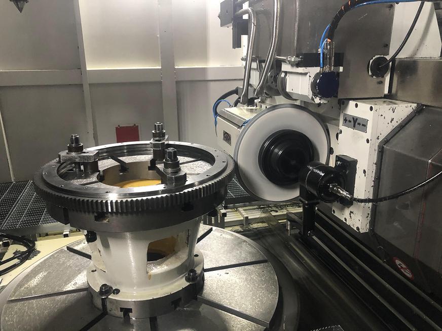 Rettificatrice per ingranaggi CNC ad alta precisione