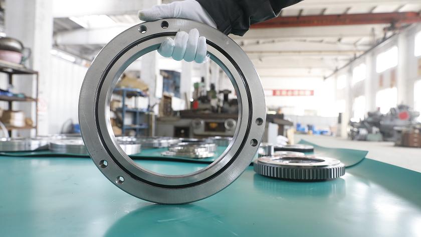 Low Speed Heavy Load Engineering Machinery Ring Bearing