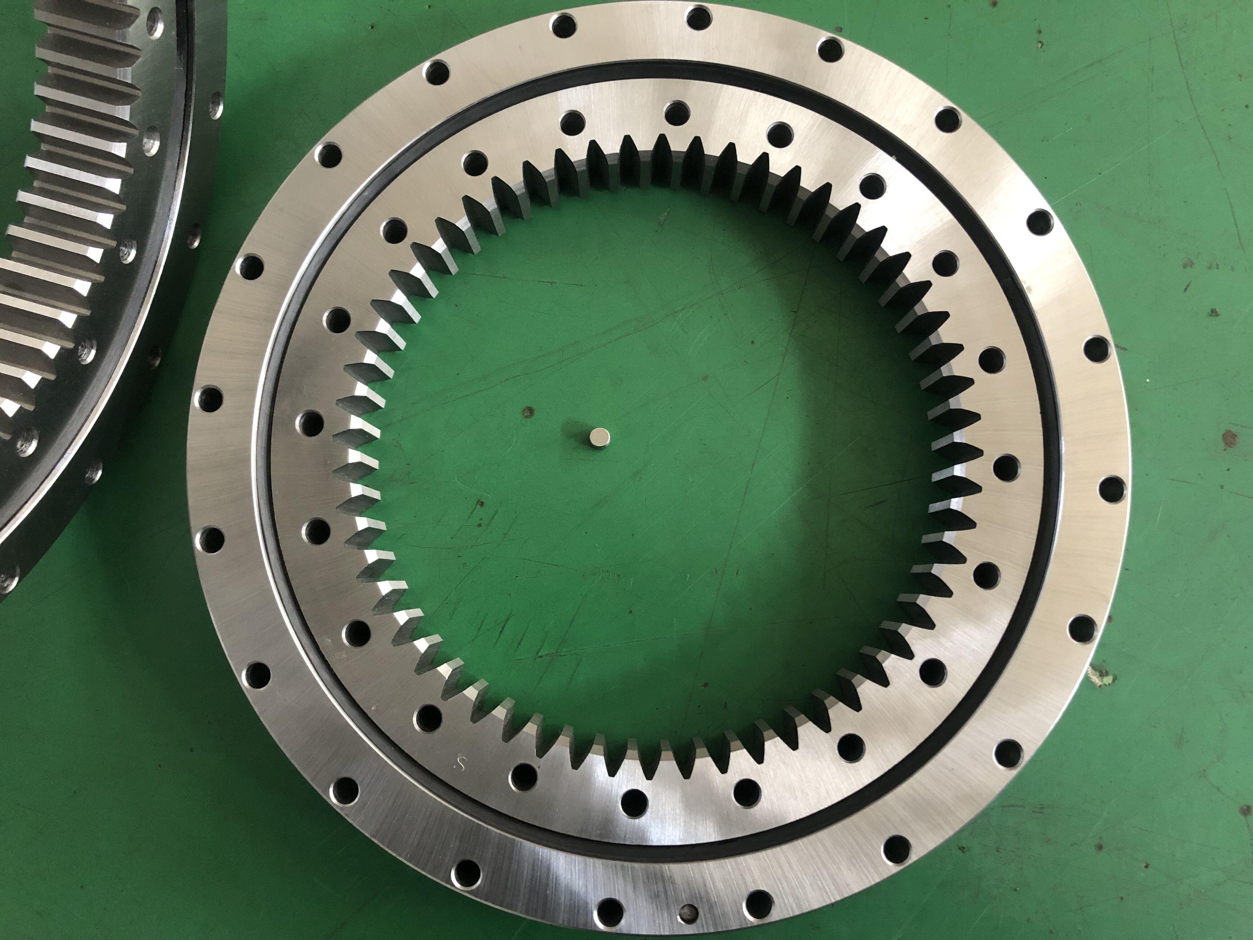 Small Seal Slewing Bearing