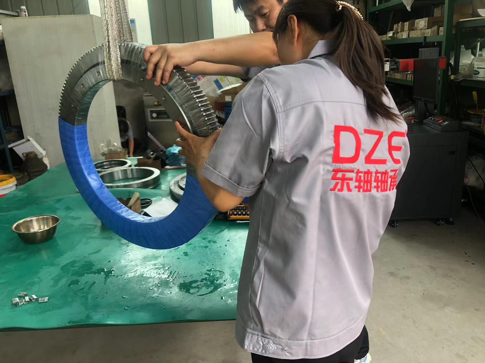 External Gear Slewing Bearing Diameter