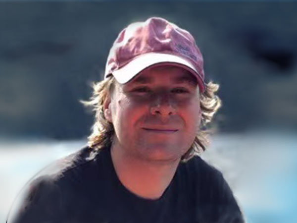 luca Morselli—-Italy