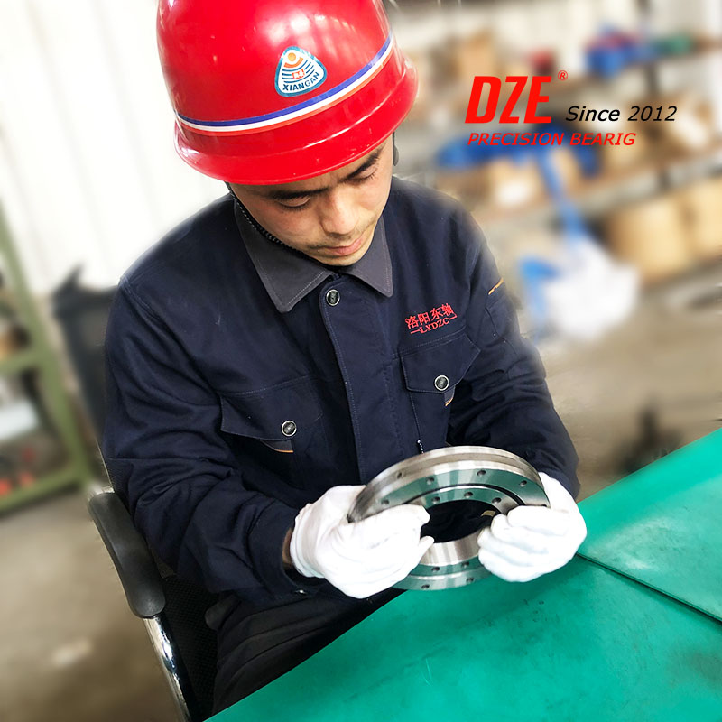 Flange structure bearings