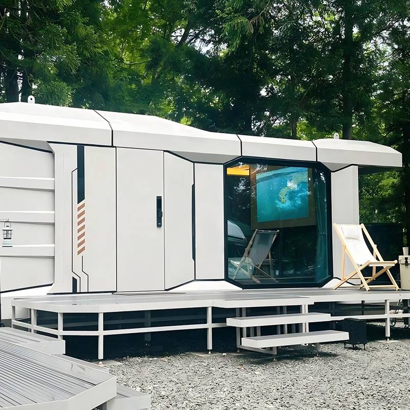 Space capsule video2