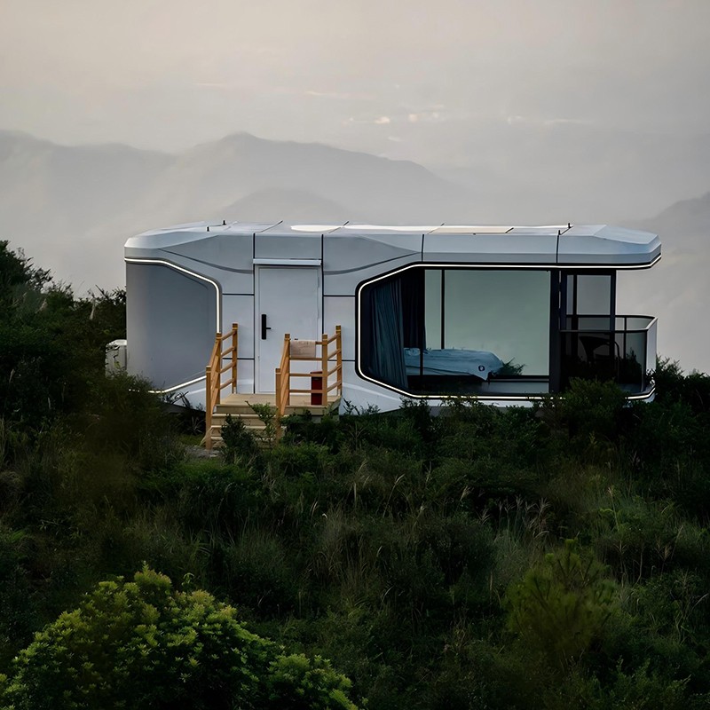 Space capsule video1