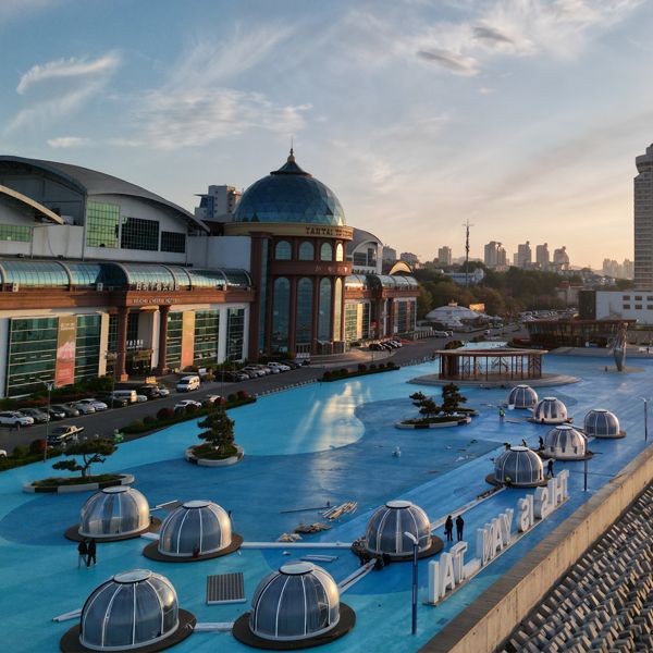 Wishvin Starry House Project by the Seaside in YanTai