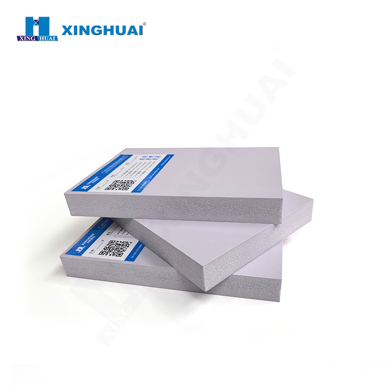 لوح فوم مادة PVC أبيض 8x4 2 مم سعر مادة PVC