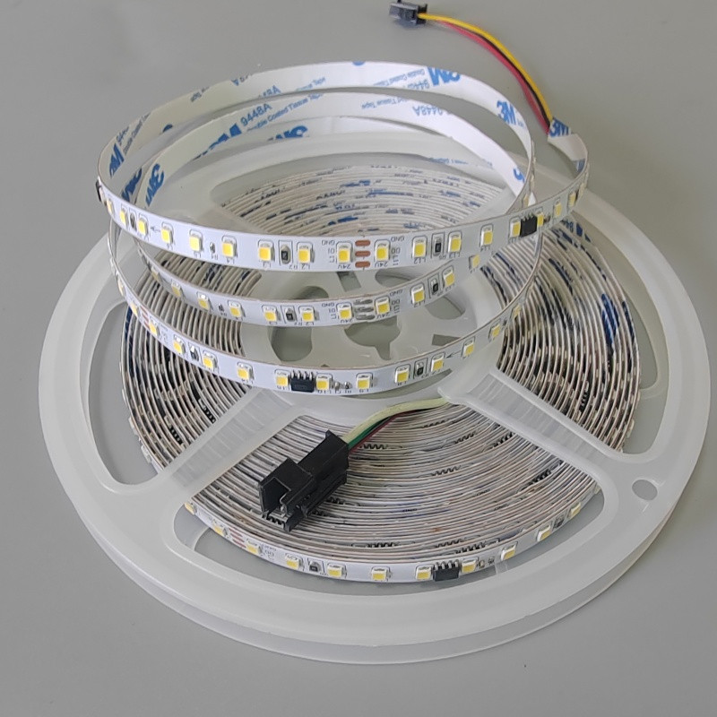 Tira de LED direccionable individualmente