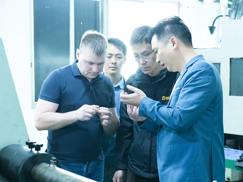 Welcoming International Customers