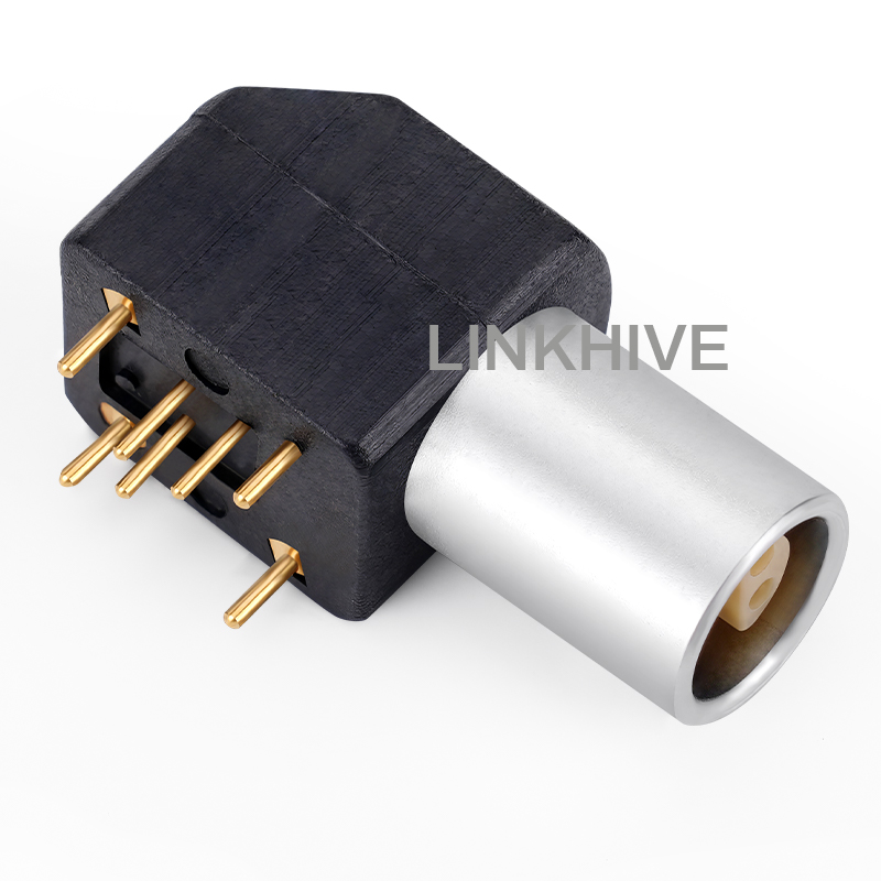 What is the difference between BNC and LEMO connector?