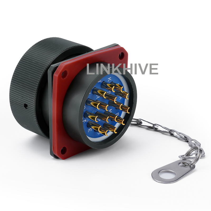 What is the difference between bayonet and threaded connectors?