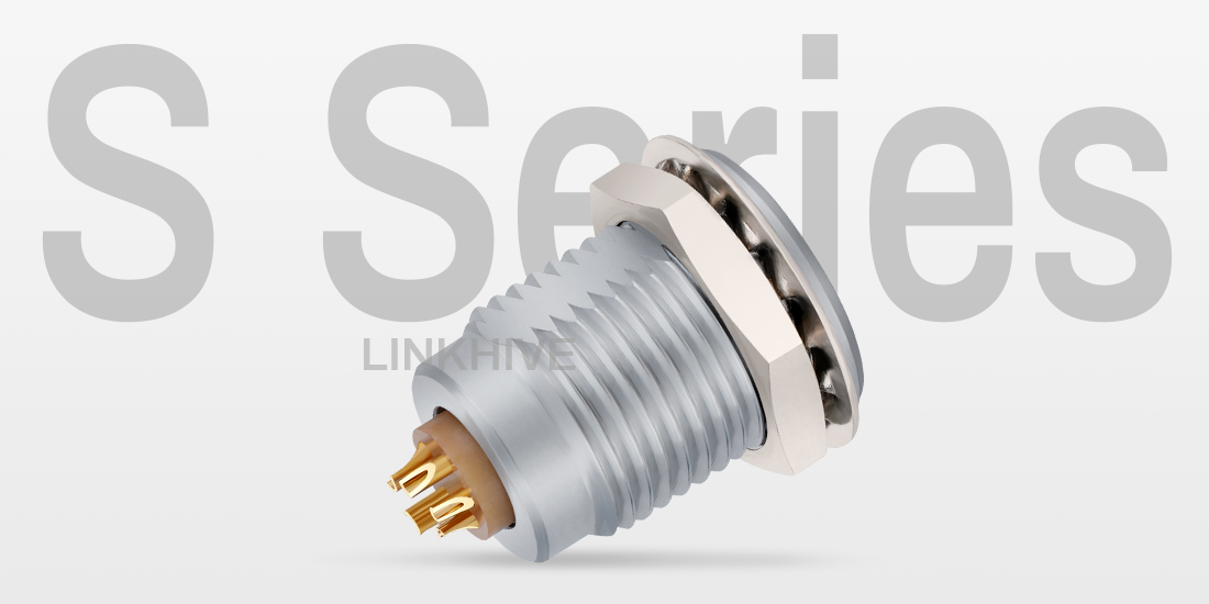female industrial socket