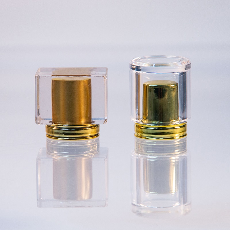 Perfume Bottle Gold Lid Design with Crown Cap