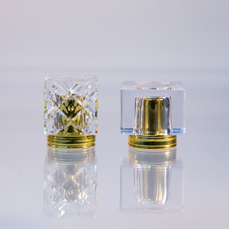 Perfume Bottle Gold Lid Design with Crown Cap