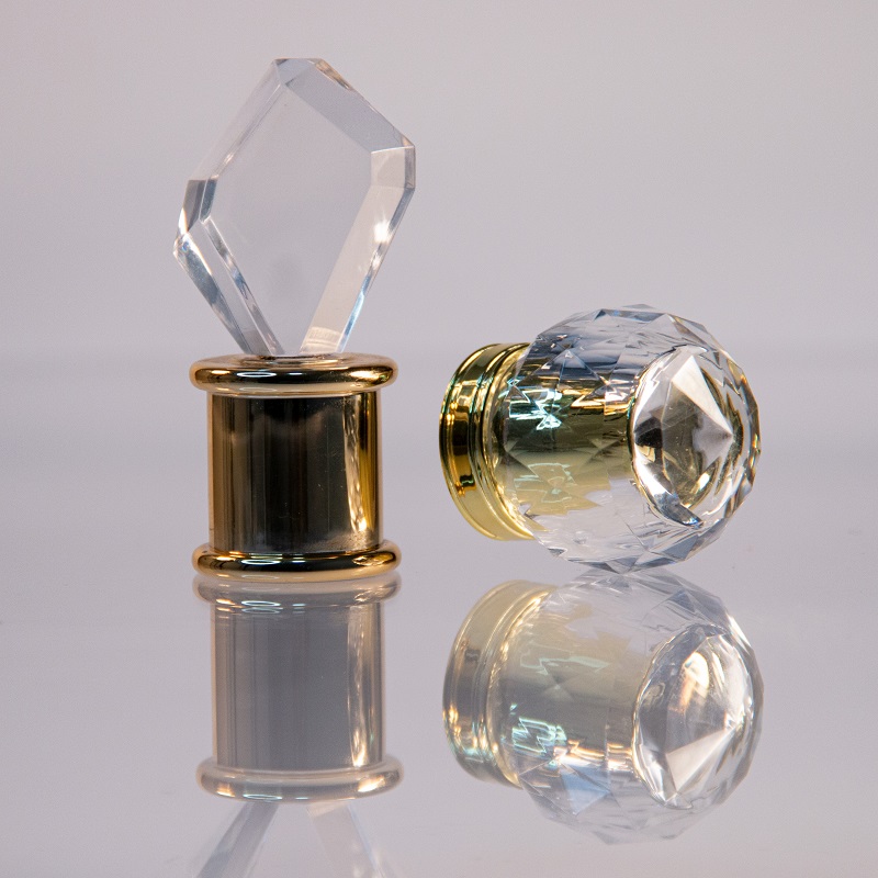 perfume bottle gold lid